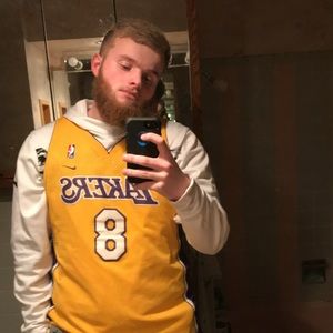 Meet your Posher, Dakota